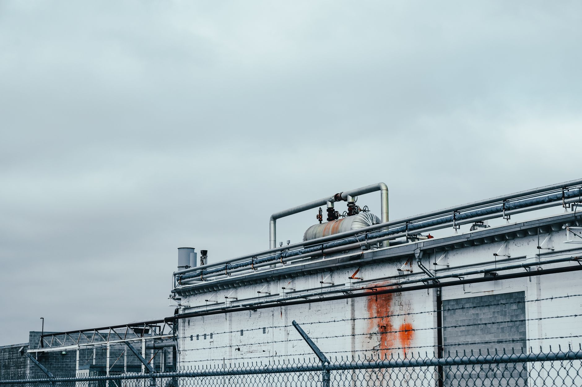 découvrez le coût d'installation d'une fosse septique avec bac à graisse dans notre guide complet. informez-vous sur les différents facteurs influençant le prix, les étapes d'installation et les conseils pour une gestion efficace de votre système d'assainissement.