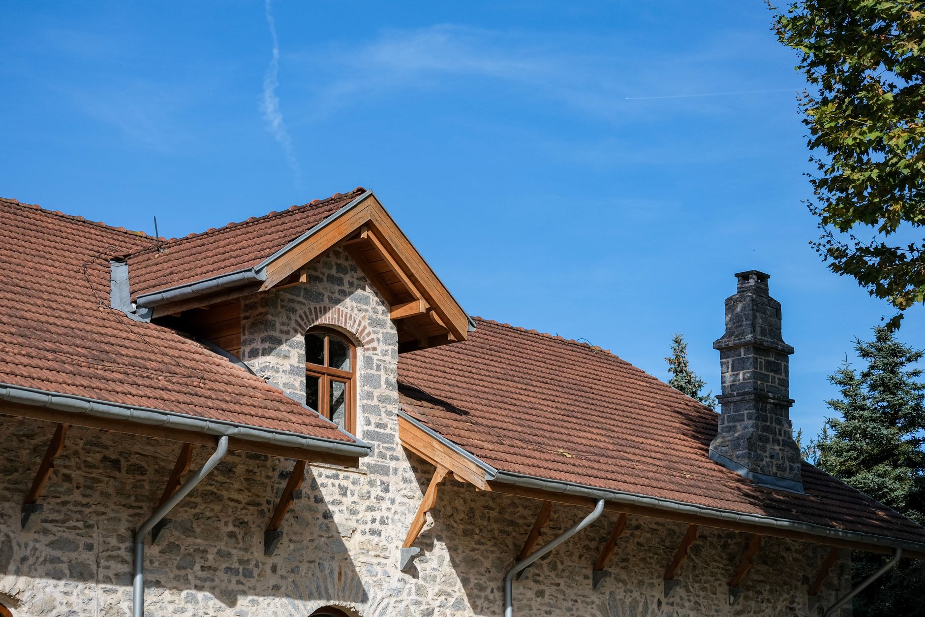 Quels avantages procure une fosse septique de 3000L pour votre habitation ?